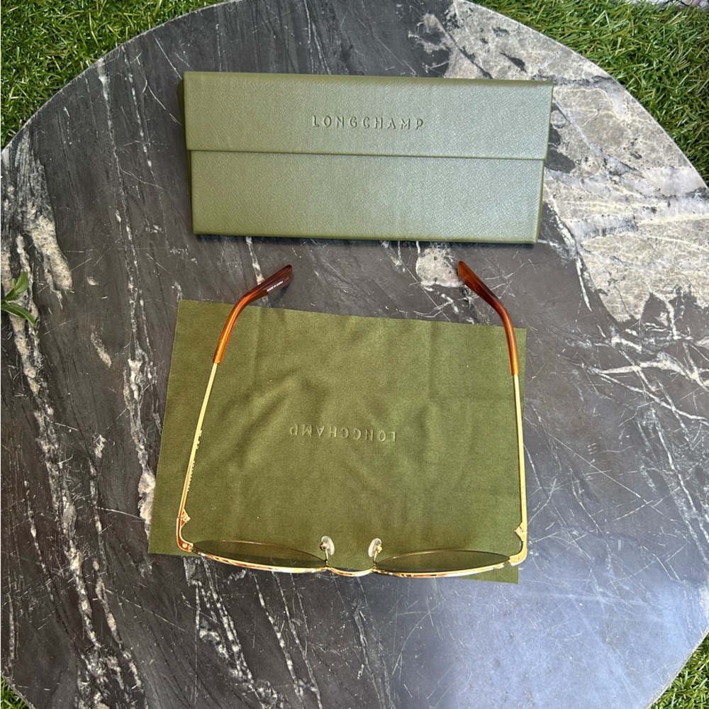 Longchamp LO101S Sunglasses
711 Gold/BROW NEW WITH BOX - Picture 14 of 16